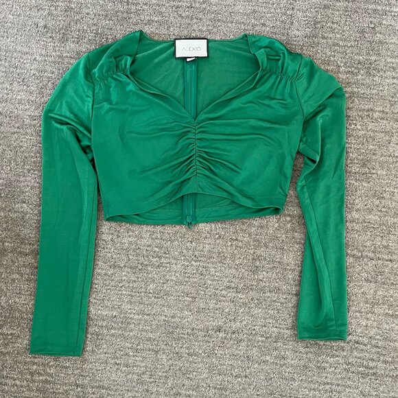 Alexis Sari Top in Emerald - Picture 4 of 9
